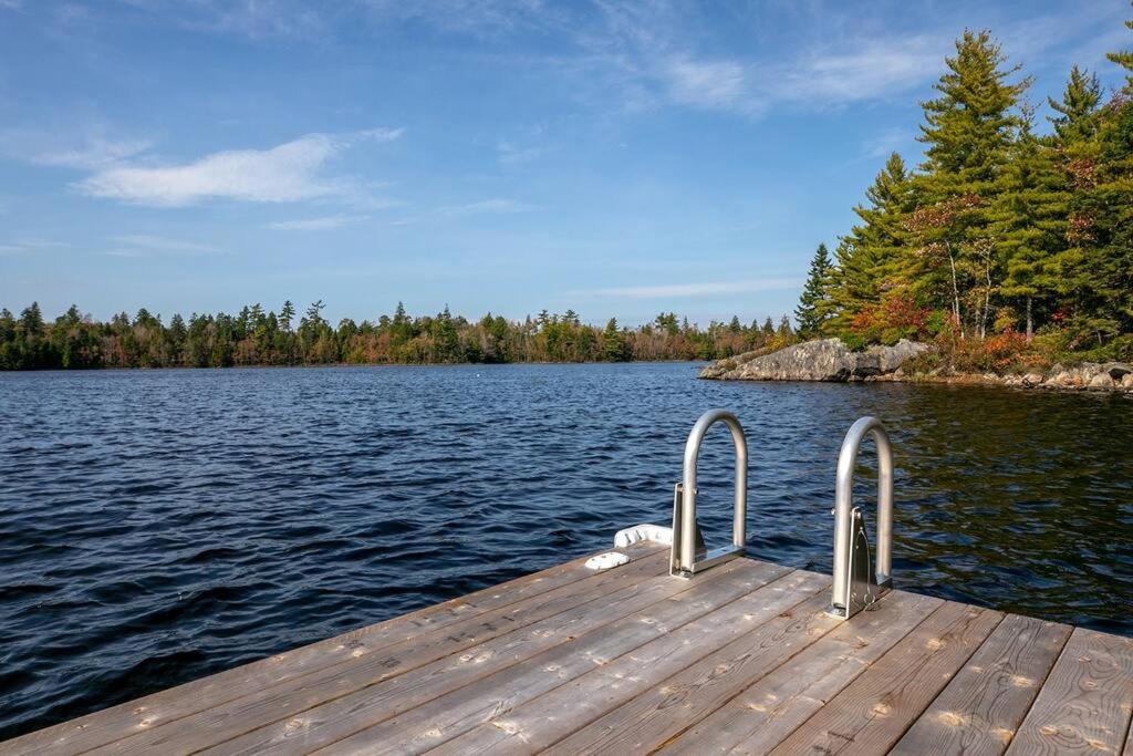 Numinous Cottage Long Lake Oasis Centre Rawdon Exterior photo
