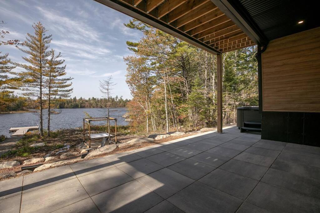 Numinous Cottage Long Lake Oasis Centre Rawdon Exterior photo