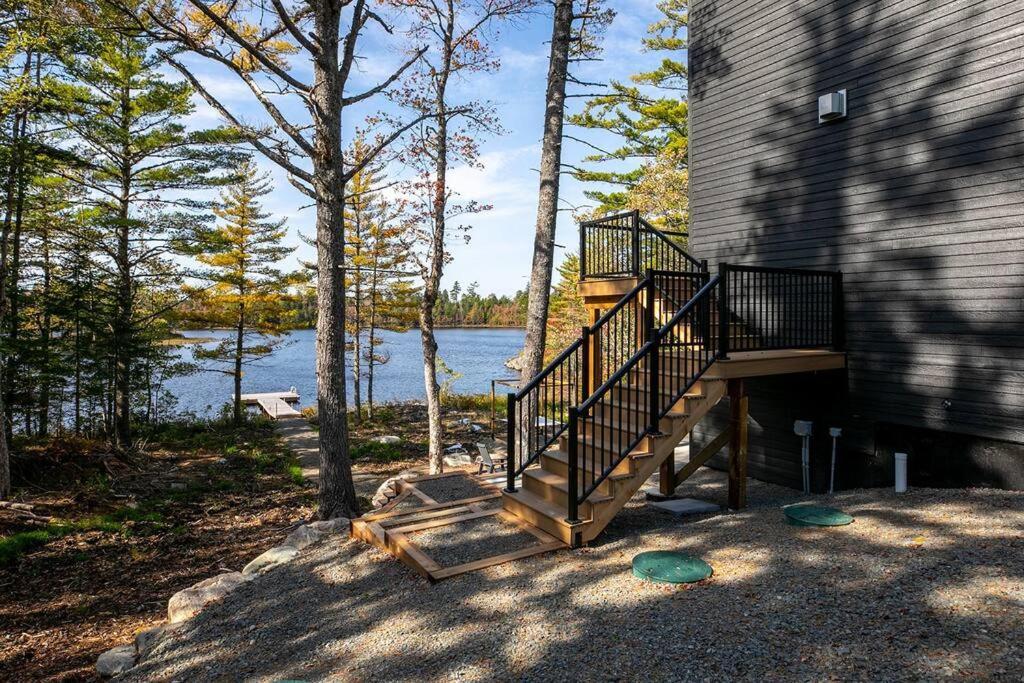 Numinous Cottage Long Lake Oasis Centre Rawdon Exterior photo
