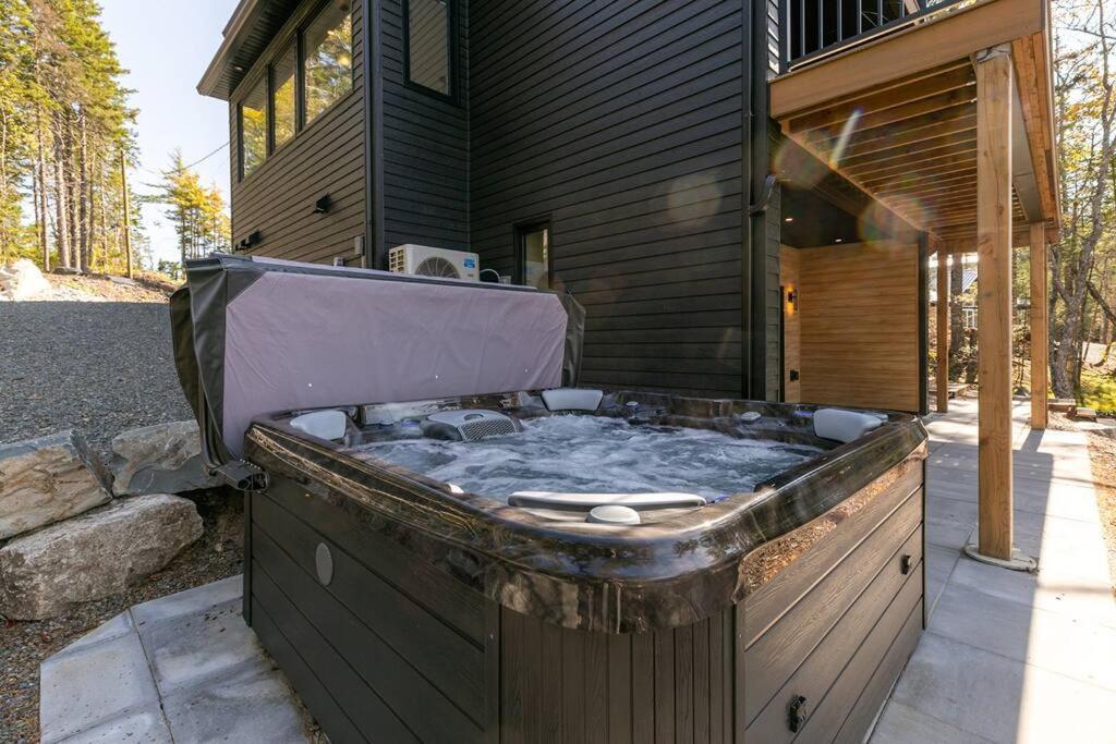 Numinous Cottage Long Lake Oasis Centre Rawdon Exterior photo